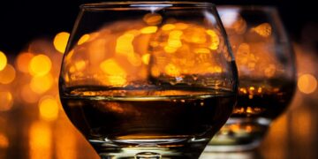 Liquid-Gold_Why-Whisky-Investment-is-the-Smart-Choice-in-2024